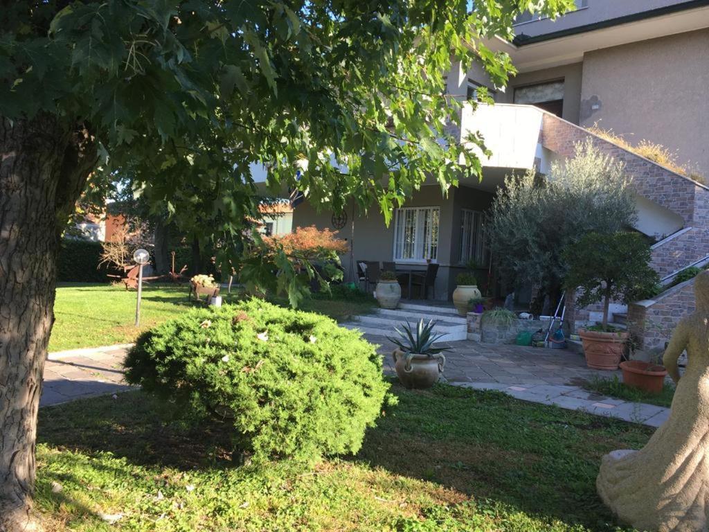 Villa Giulini Rho Exteriér fotografie